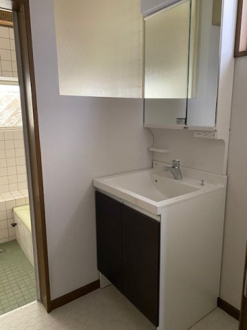 川越市小仙波994戸建貸家　ペット可の独立洗面台
