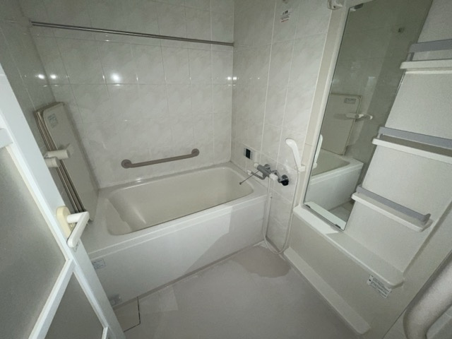 プレステージ姫路青山Ⅳの浴室