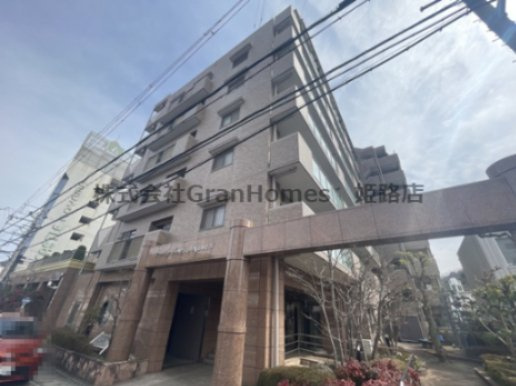 プレステージ姫路青山Ⅳの外観