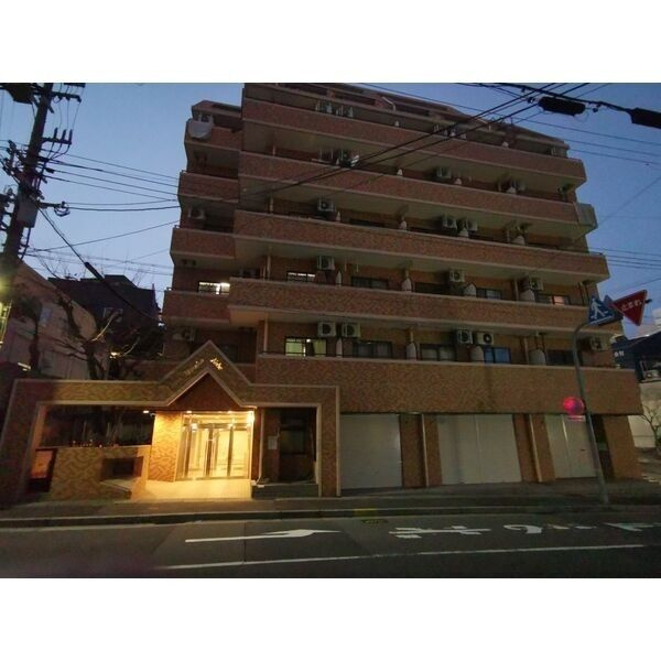ライオンズマンション神戸元町第３のエントランス