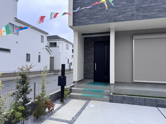 松戸市新松戸６丁目新築戸建【新松戸南小学校：4分】のエントランス|エントランス