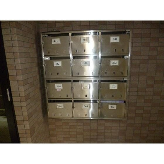 ジュネスMのエントランス