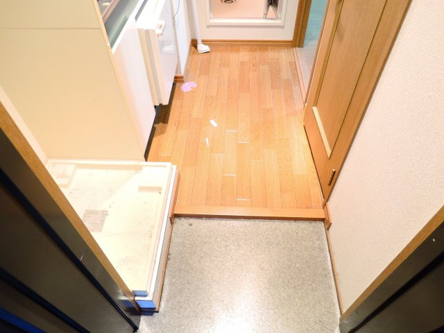 ミレニアム北園の玄関