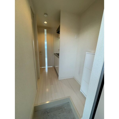 【玄関】 | アモーレ笠取 | ※写真は別号室