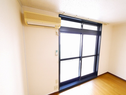 レオパレスナカノの設備|エアコン