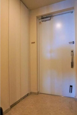 【玄関】 | SKYZ TOWER&GARDEN（スカイズタワー＆ガーデン）