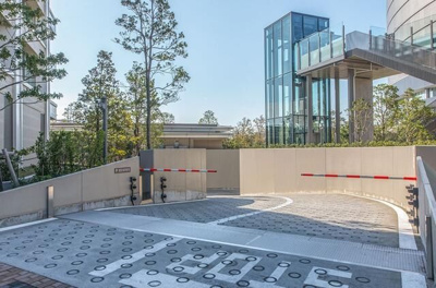 【駐車場】 | SKYZ TOWER&GARDEN（スカイズタワー＆ガーデン）