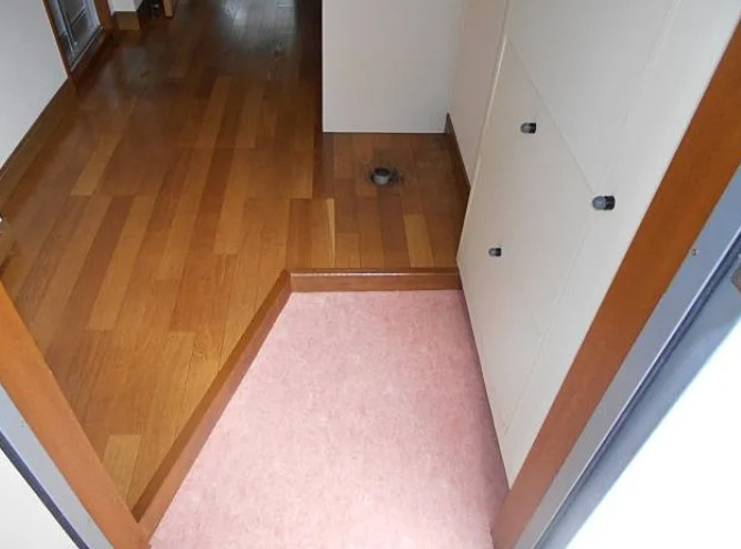 第二天貝コーポの玄関