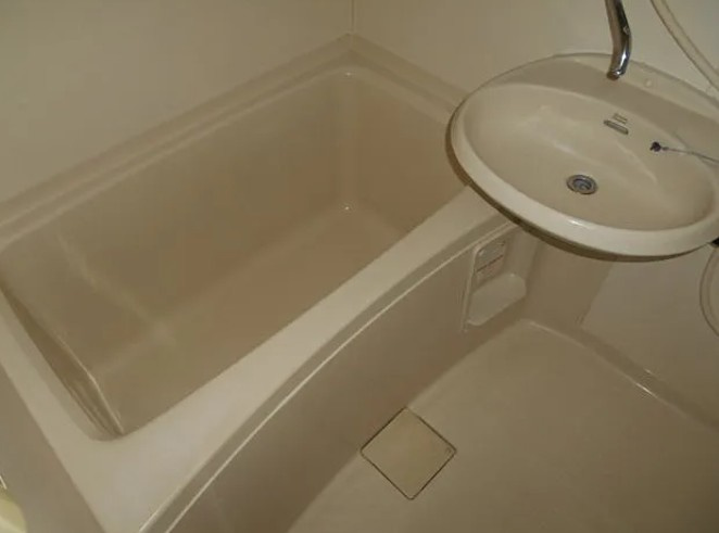 第二天貝コーポの浴室