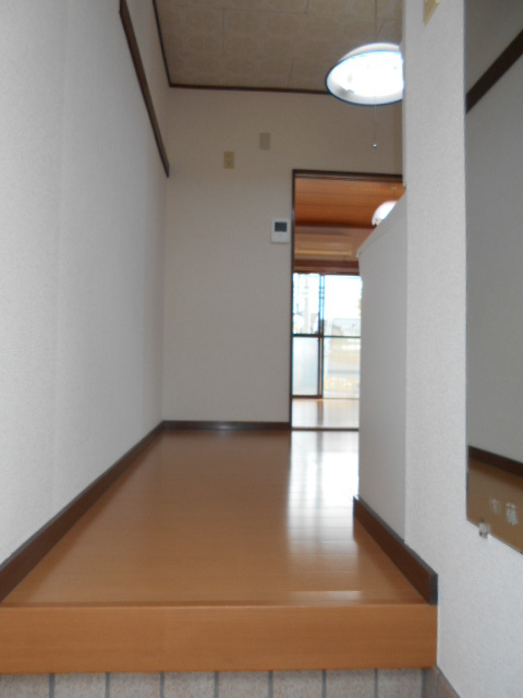 ハイム滝の玄関