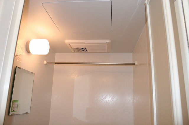 レオパレスＲｅｇｕｌｕｓの設備|浴室乾燥付きです