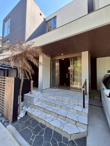 鎌倉静庵のバルコニー