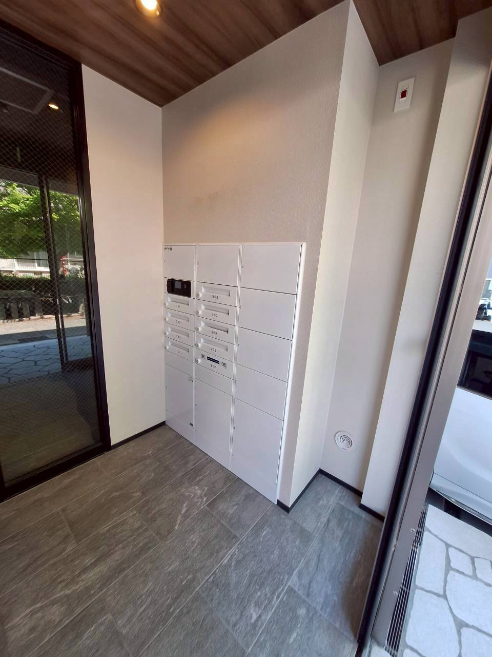 鎌倉静庵のエントランス