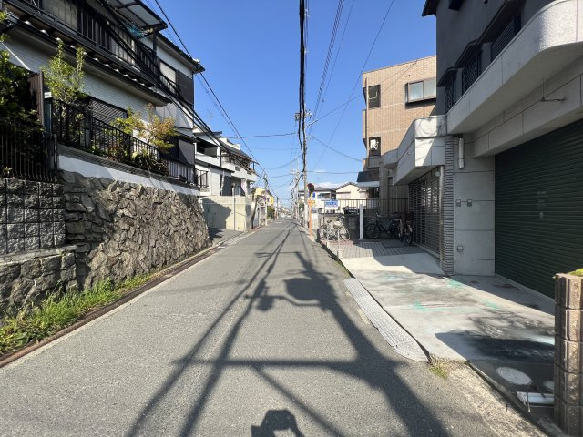 レトア Amaの周辺