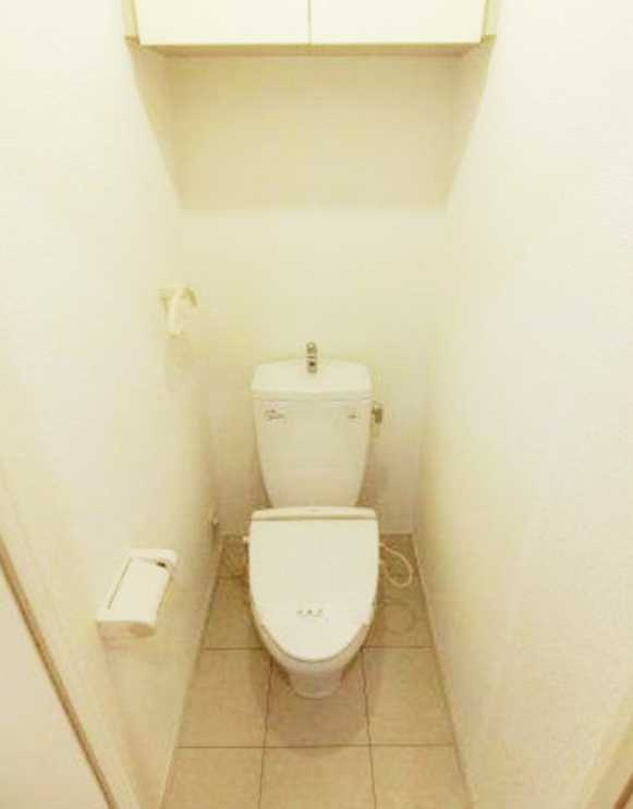 メイクスデザイン桜新町　分譲賃貸　2面採光　オートロックのトイレ