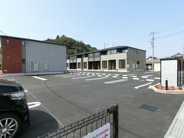 アメージングⅠの駐車場