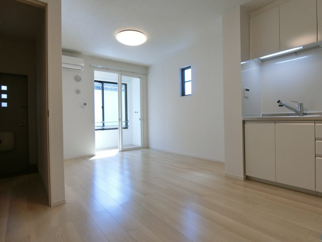 アメージングⅠの居間・リビング