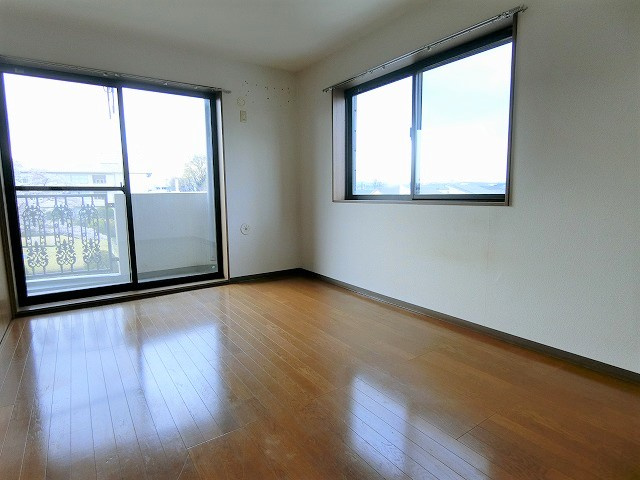 エミネンスさくらの居間・リビング