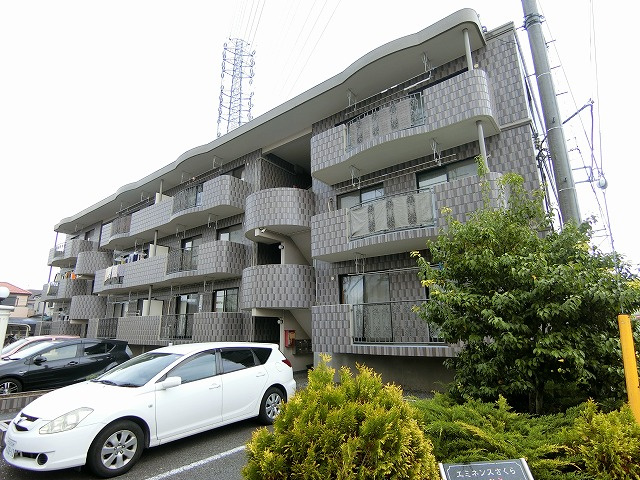 エミネンスさくらの外観