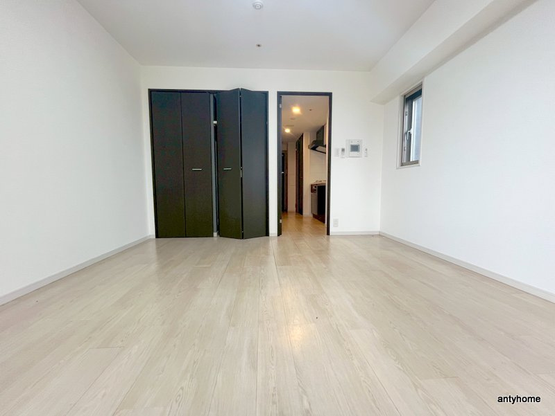 カスタリア堺筋本町　仲介手数料無料の居間・リビング