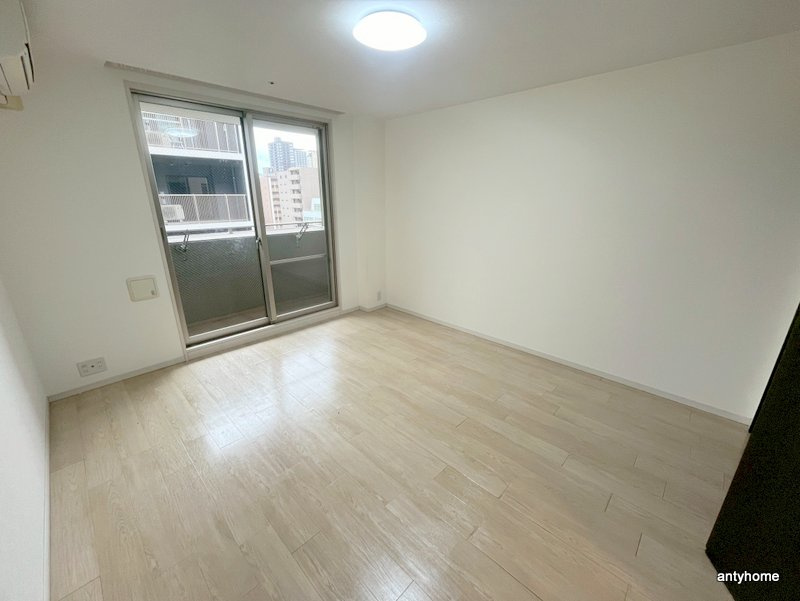 カスタリア堺筋本町　仲介手数料無料の寝室