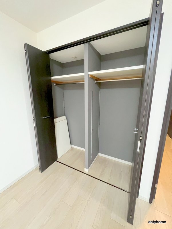 カスタリア堺筋本町　仲介手数料無料の収納