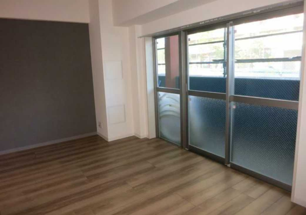 ベルメゾン若林　角部屋　ウォークインクローゼット　駐車場の展望