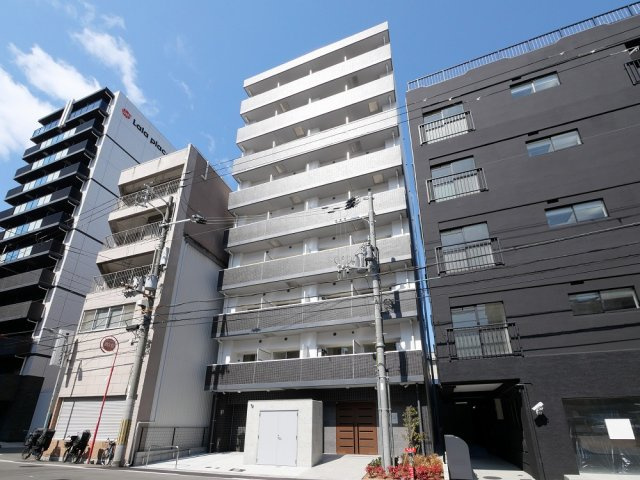 Alivis新町の外観