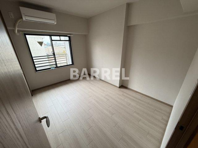 プリムールの寝室