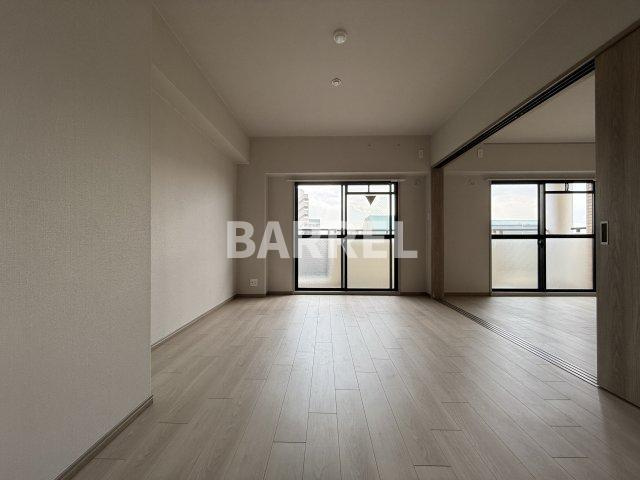 プリムールの居間・リビング