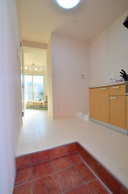 【玄関】 | プラスガレージ秦野