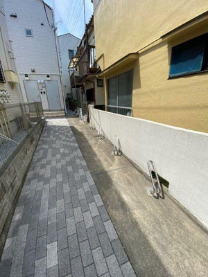 【エントランス】 | Ｇｌａｎｚ王子ＷＥＳＴ |  