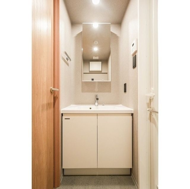 ザ・レジデンス用賀の独立洗面台