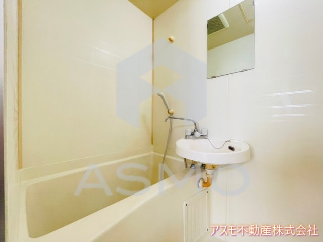 【浴室】 | 同マンション別部屋参考写真