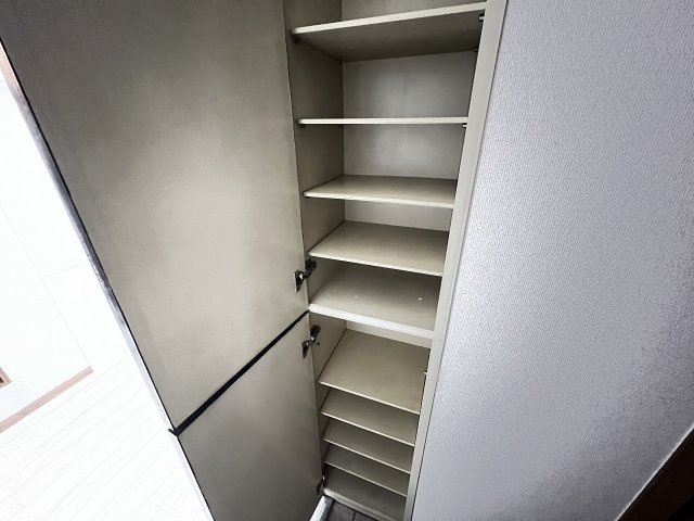 ぷりんせす八丁畷Ａの玄関