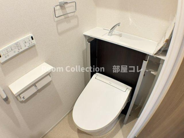 ラ・フュンフのトイレ|※同物件他部屋写真　反転・色違いの場合有　現状優先