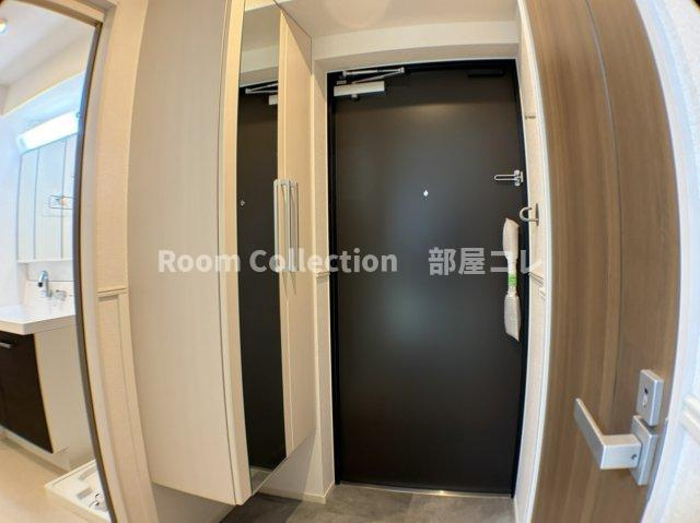 ラ・フュンフの玄関|※同物件他部屋写真　反転・色違いの場合有　現状優先