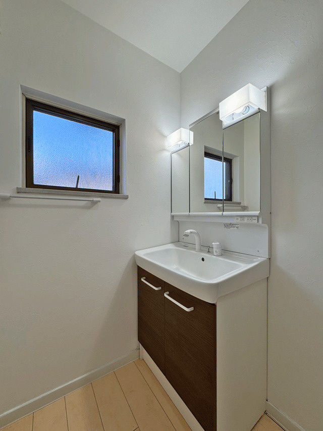 仙台市太白区四郎丸字昭和北の独立洗面台