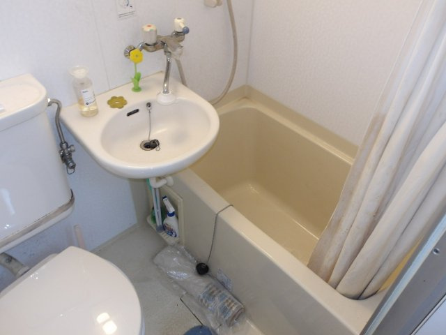 ライフルーデンス阿佐ヶ谷の浴室