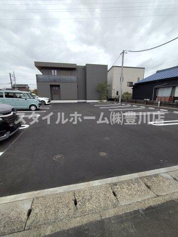 フレジェの駐車場