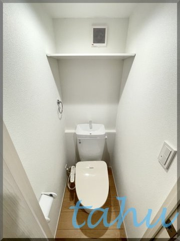 ティ・アーモレディのトイレ