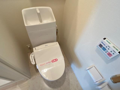 【トイレ】 | ビエンフェⅢ | シャワー付トイレ