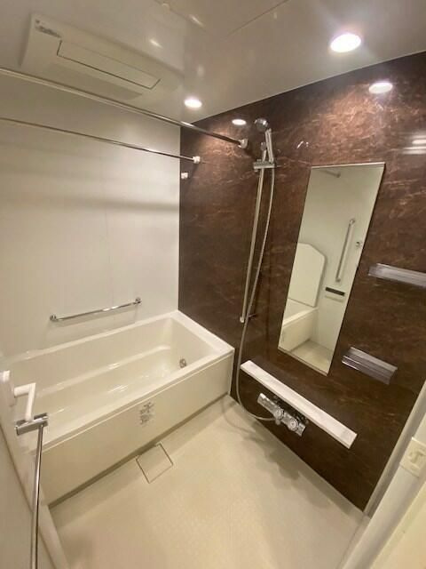 リーフィアレジデンス世田谷砧の浴室