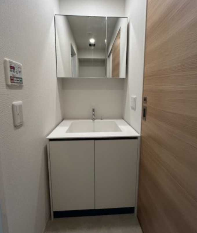 プラウドフラット三軒茶屋Ⅱ　ペット相談　ネット無料　礼金０の洗面所