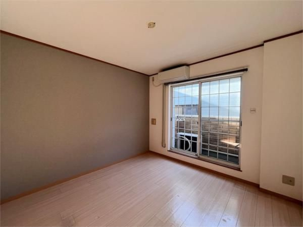 アムールの寝室