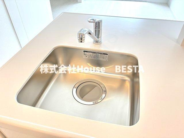 ソルテラス神戸栄町通のキッチン