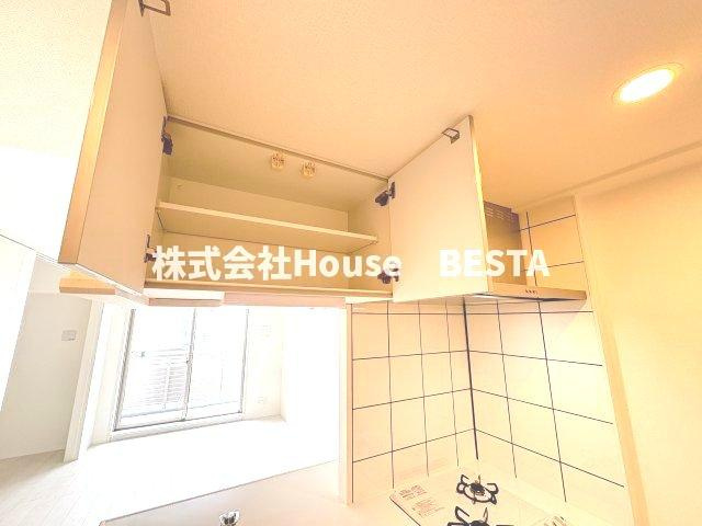 ソルテラス神戸栄町通のキッチン