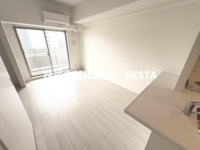 ソルテラス神戸栄町通の和室