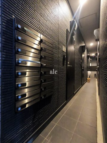 豊島区長崎１丁目のアパートのエントランス