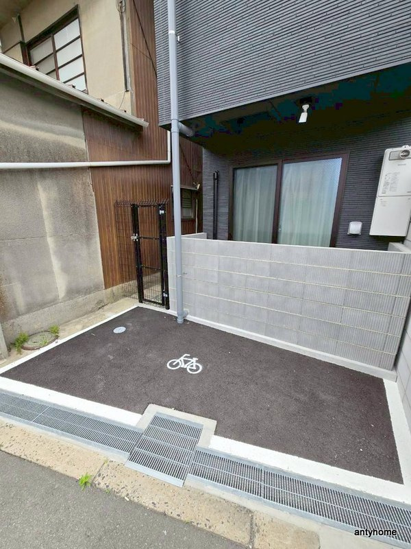 AILE柴島　仲介手数料無料の駐車場
